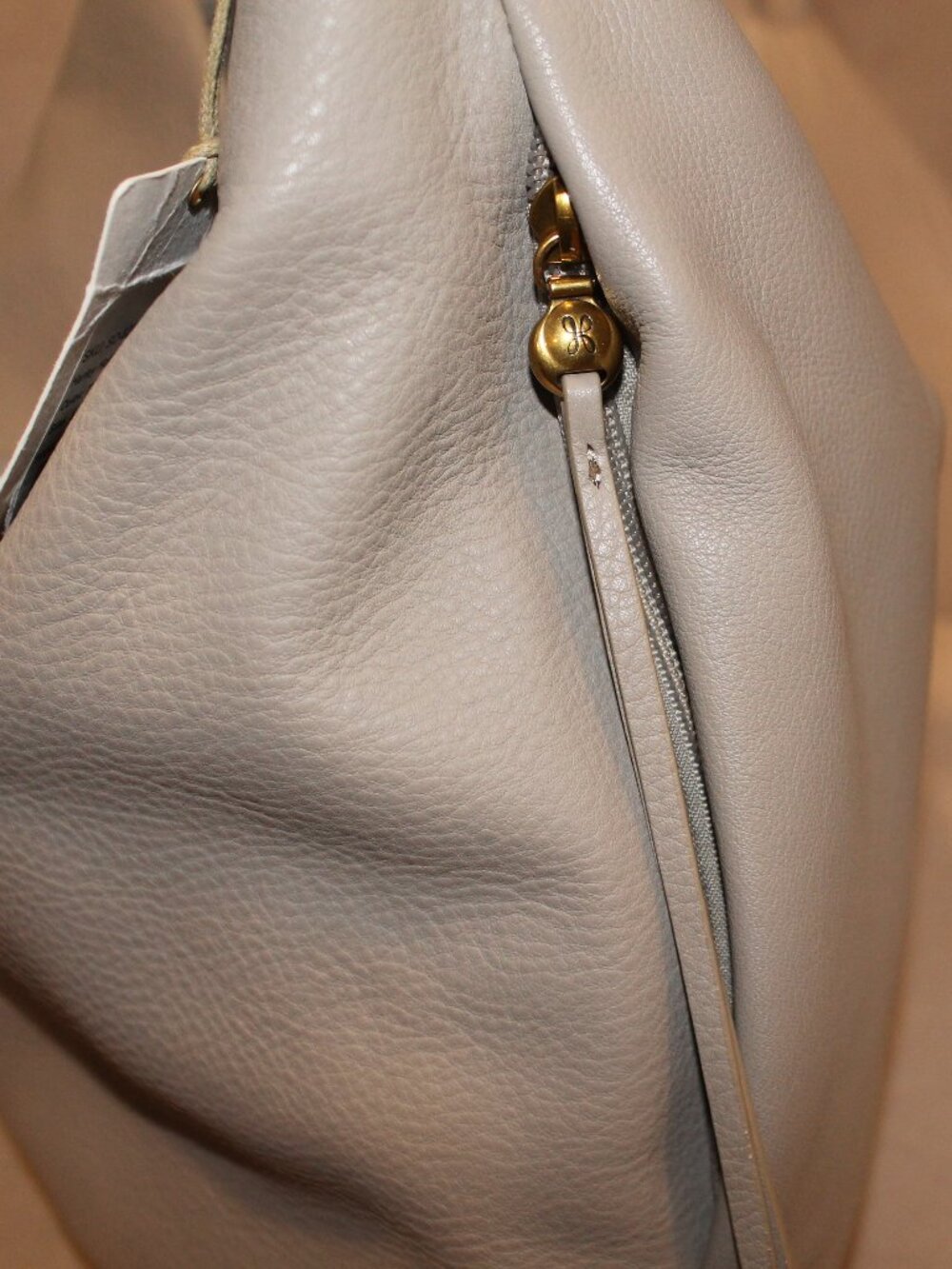 HOBO Harley hobo bag Taupe New with tags - Picture 7 of 16